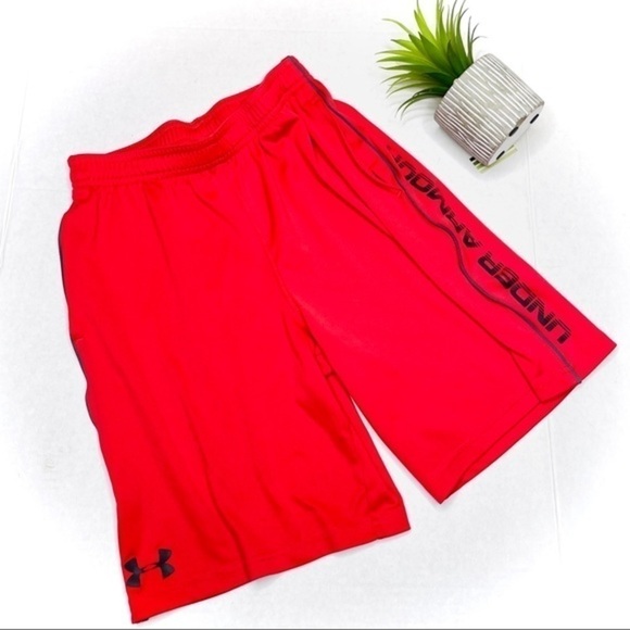 UNDER Armour Boys Red Basketball Shorts - Picture 1 of 10